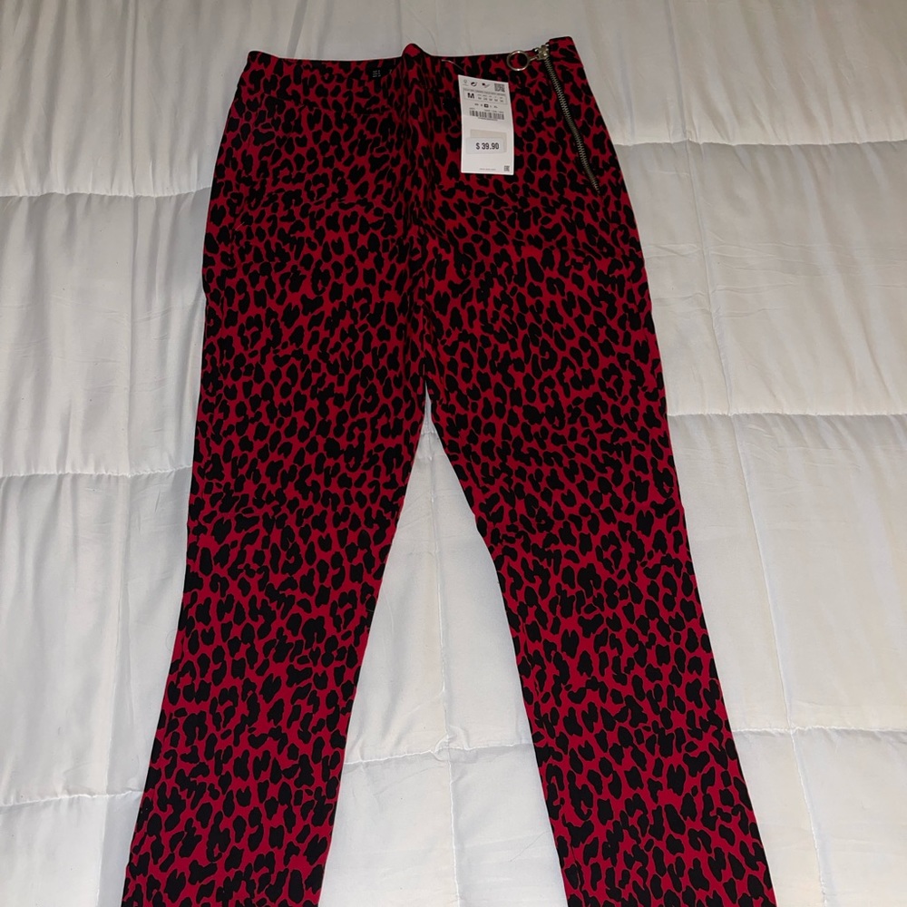 7/8 animal print pants with zipper, from Zara, size M
